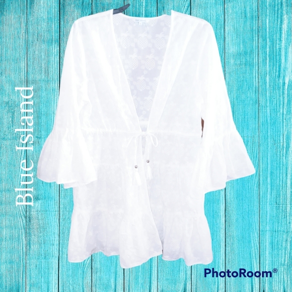 blue island Tops - Pineapple Floral Embroidered Swimwear Cover-Up Top, Crisp White. Large 12/14